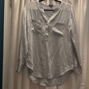 Ann Taylor 100% Silk Light Gray/Light Blue 1/2 Button Up Blouse